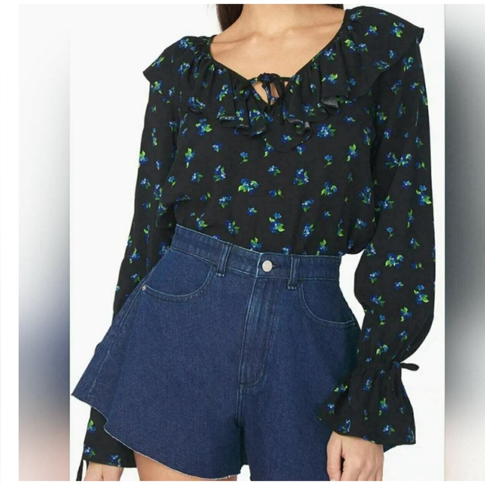 WeWoreWhat Women's Black Blue Watercolor Ditsy Floral Ruffle Blouse NWT Small